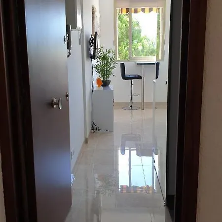 Garden And Sea View Cannes Апартаменты