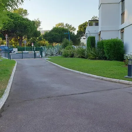 Garden And Sea View Cannes * Mandelieu